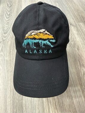 Alaska Bear Embroidered Dad Hat Black Souvenir Cap Adjustable 56cm Sun Mountains